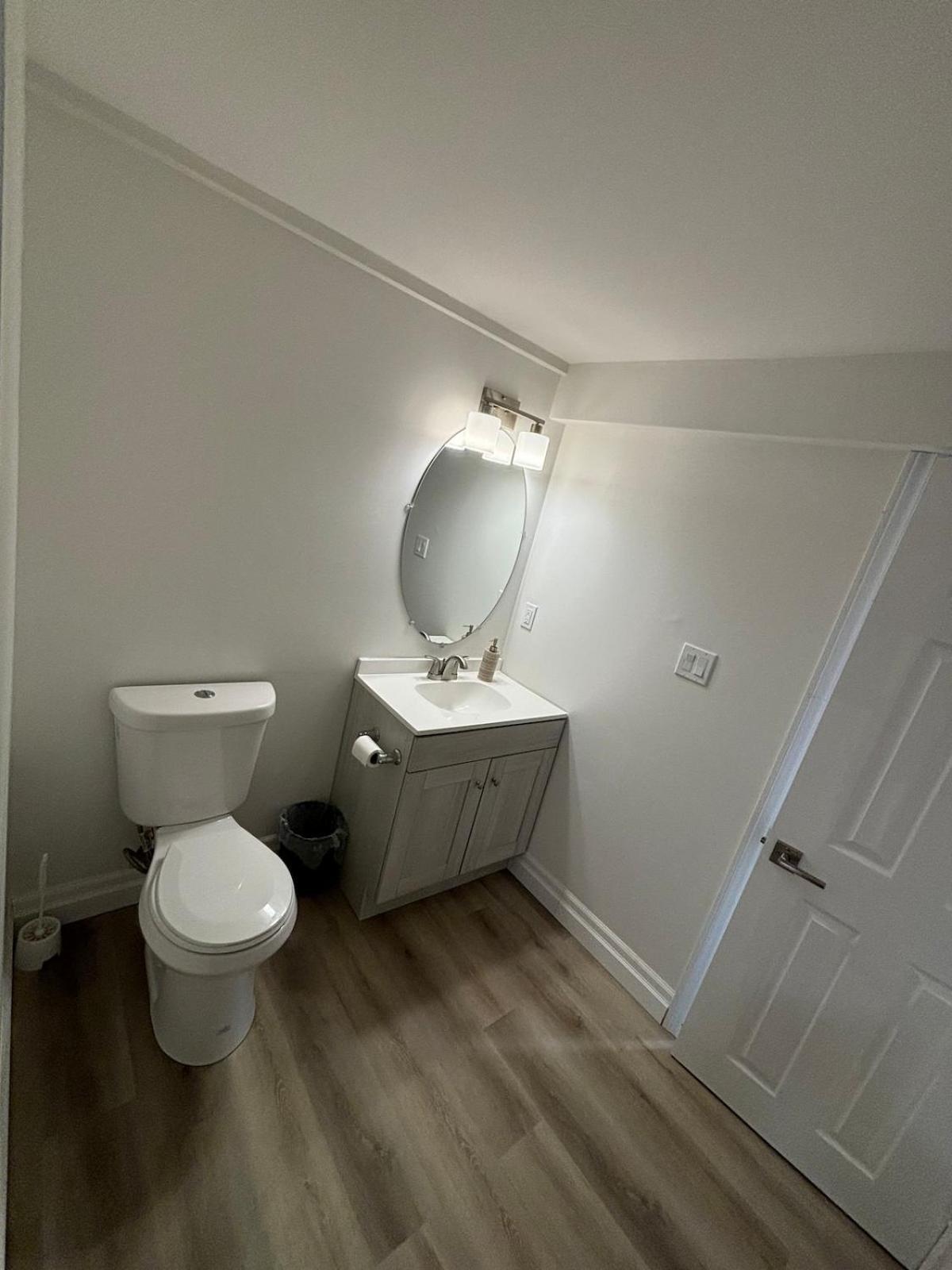 One-Bedroom Unit At Vista Hill Уотърлу Екстериор снимка